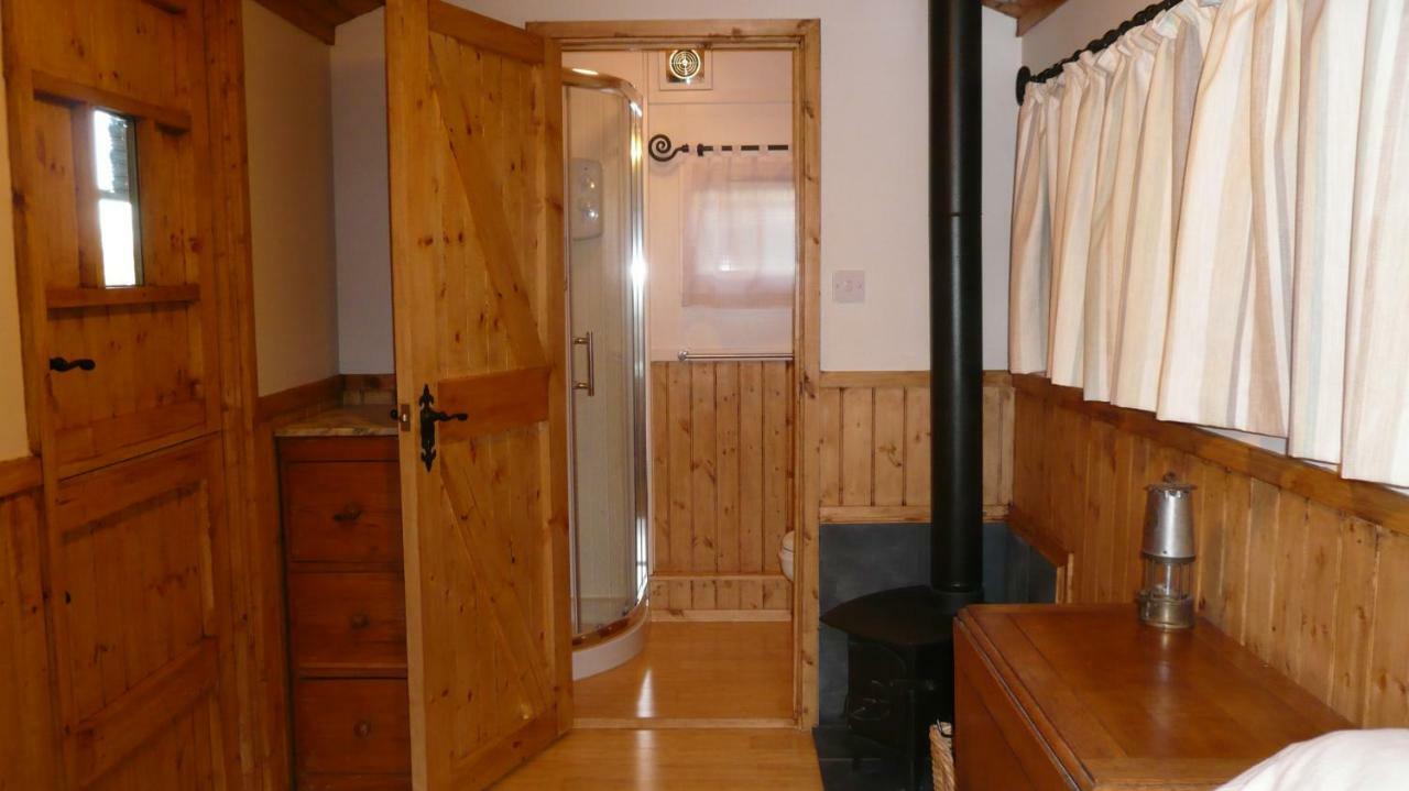 Готель Shepherdshuts-Southeast Ашфорд Екстер'єр фото